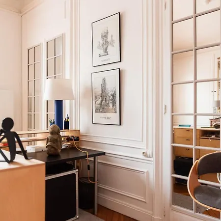 Spacious Nest With Terrace Near Batignolles Daire *