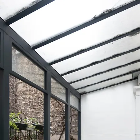 Spacious Nest With Terrace Near Batignolles * Paryż